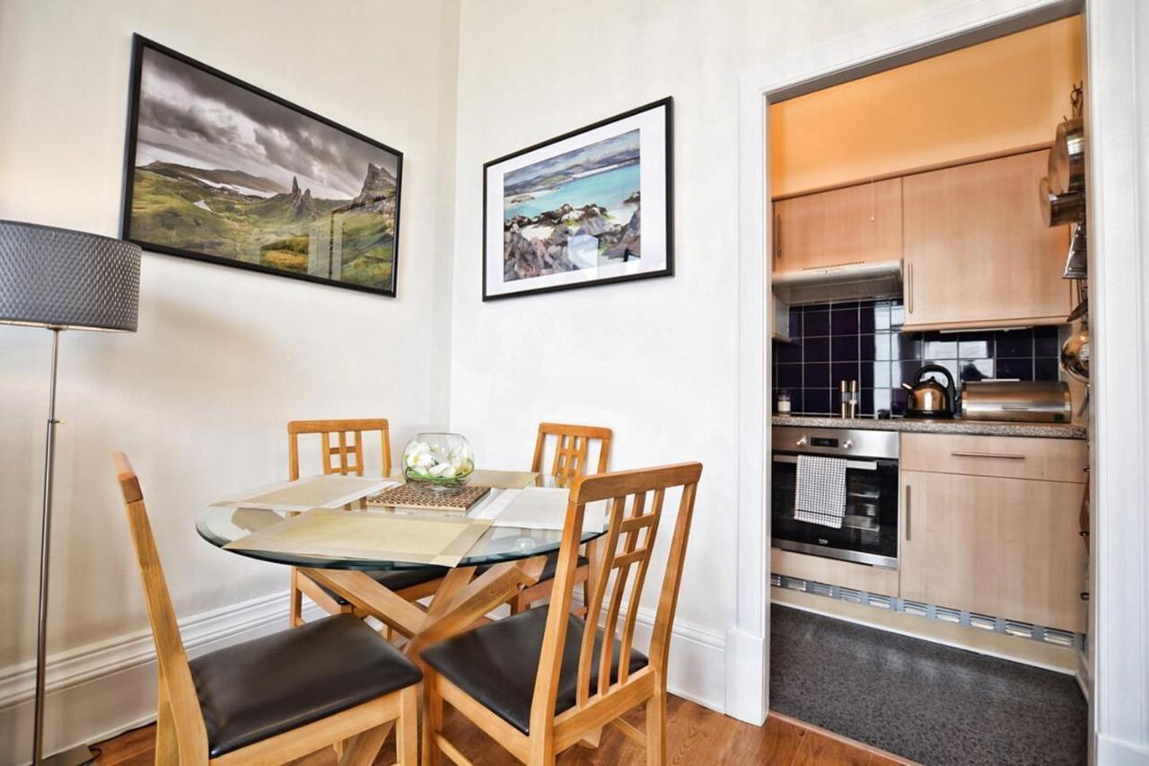 Cozy 2 Bedroom Apartment At Heart Of The Edimburgo Exterior foto